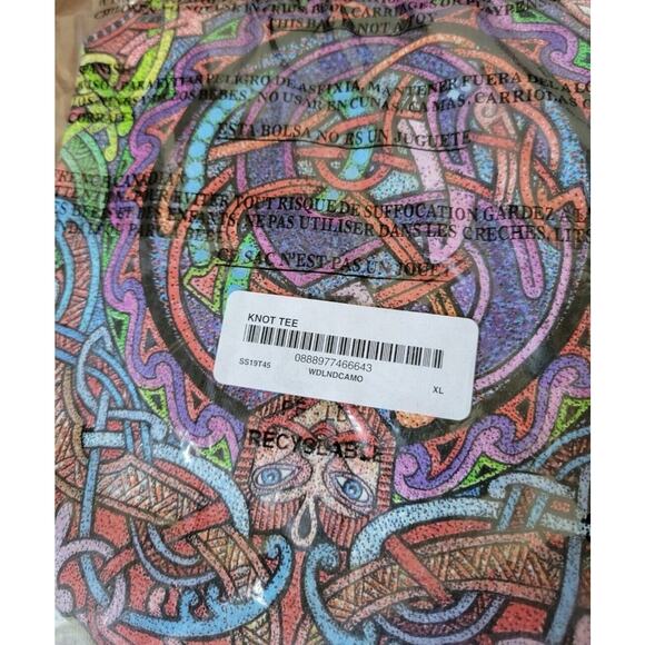 Vtg Y2k Supreme Knot Tee Camo Extra Large SS18 DS New Celtic Fashion Victim - Picture 3 of 3
